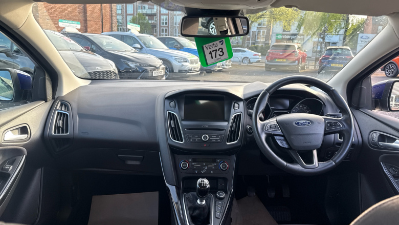 Ford Focus 1.0 EcoBoost 125 Titanium 5dr Petrol Hatchback